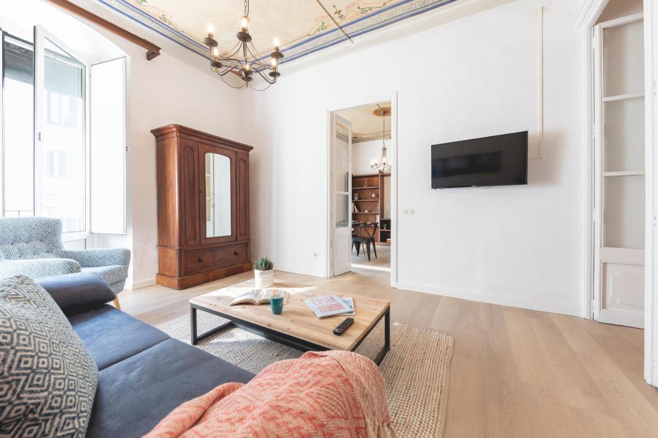 Bravissimo Placa Del Vi, Authentic Historic Apartment Херона Екстериор снимка